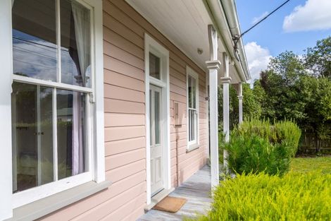 Photo of property in 6 Hayward Street, Featherston, 5710