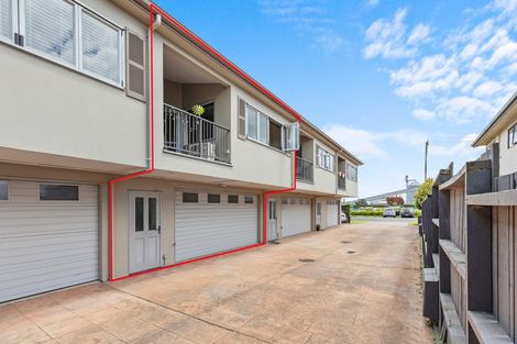Photo of property in 3/45 Tawa Street, Mount Maunganui, 3116
