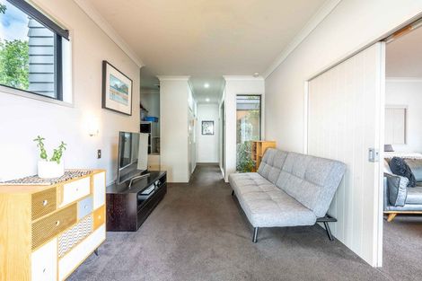 Photo of property in 6 Harbourside Way, Welcome Bay, Tauranga, 3112