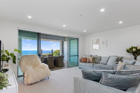 Photo of property in 203/136 Marine Parade, Mount Maunganui, 3116