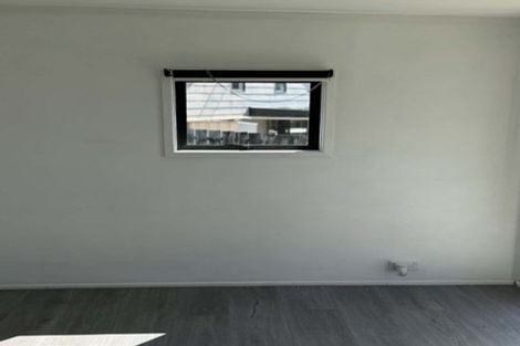 Photo of property in 28 Elliston Crescent, Stanmore Bay, Whangaparaoa, 0932