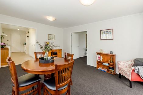 Photo of property in 290 Te Moana Road, Waikanae, 5036