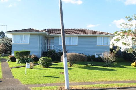 Photo of property in 27 Chadwick Crescent, Mangere East, Auckland, 2024