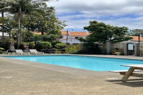 Photo of property in 49/21 Armoy Drive, East Tamaki, Auckland, 2016