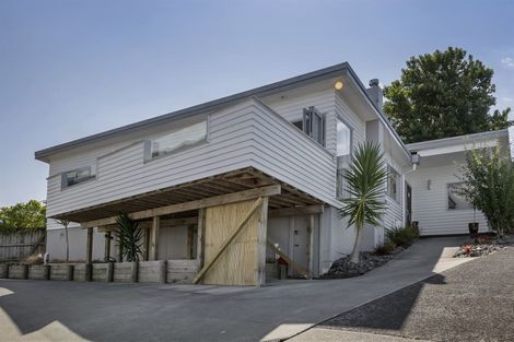 Photo of property in 2/21 Hythe Terrace, Mairangi Bay, Auckland, 0630