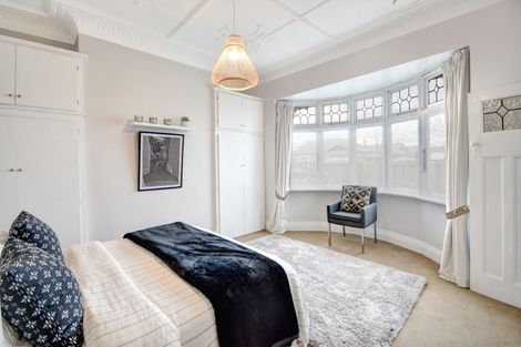 Photo of property in 356 Bay View Road, Saint Clair, Dunedin, 9012