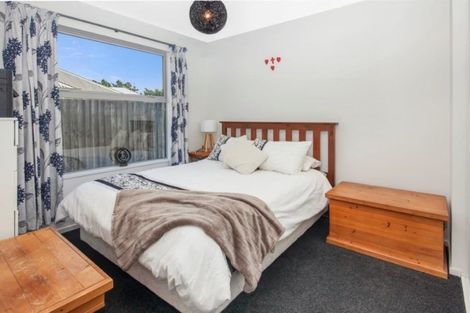 Photo of property in 9 Foresters Crescent, Parklands, Christchurch, 8083