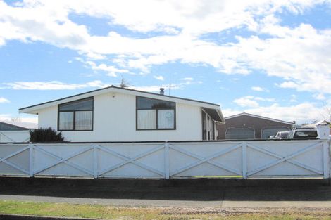 Photo of property in 3 Skye Street, Levin, 5510