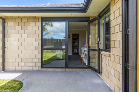 Photo of property in 54 Carroll Place, Owhata, Rotorua, 3010