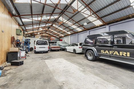 Photo of property in 415 Carrington Street, Upper Vogeltown, New Plymouth, 4310