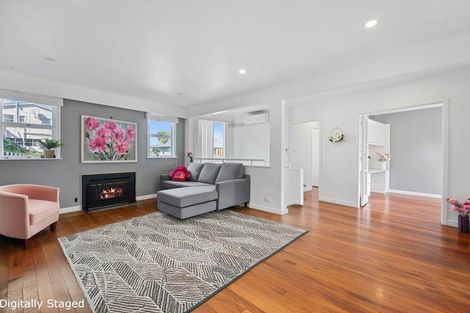 Photo of property in 29a Auld Street, Torbay, Auckland, 0630
