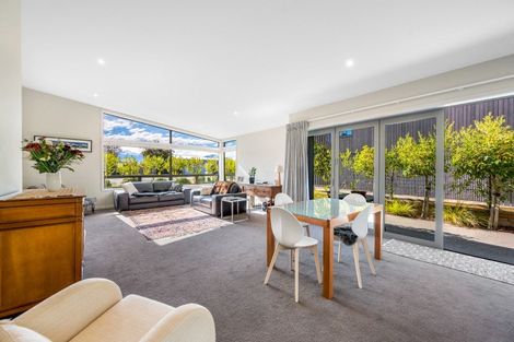 Photo of property in 126 Warren Street, Wanaka, 9305