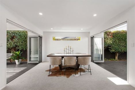 Photo of property in 45 Garreg Road, Bryndwr, Christchurch, 8052