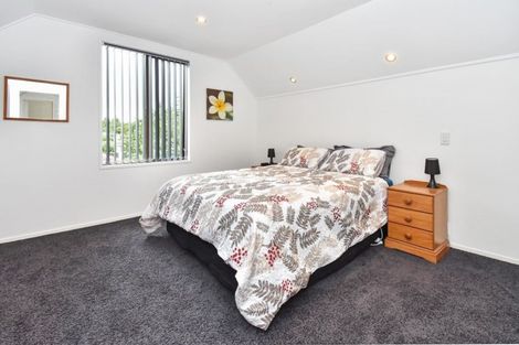 Photo of property in 10b Kindergarten Drive, Conifer Grove, Takanini, 2112