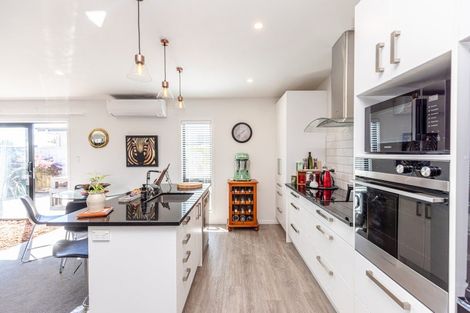 Photo of property in 19 Hartley Avenue, Carterton, 5713