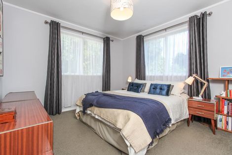 Photo of property in 20 Miltonia Avenue, Te Atatu South, Auckland, 0610