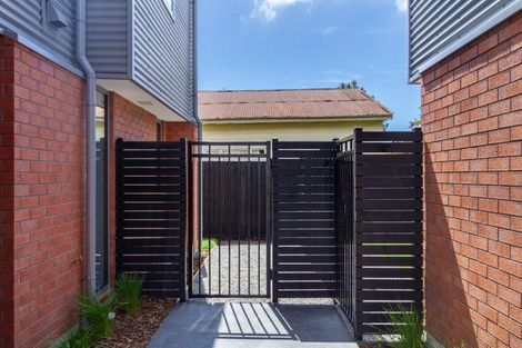 Photo of property in 2/60 Grafton Street, Waltham, Christchurch, 8011