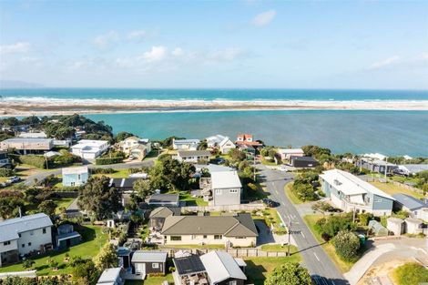 Photo of property in 9 Eveline Street, Mangawhai Heads, Mangawhai, 0505