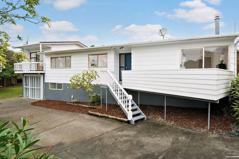 Photo of property in 111 Becroft Drive, Forrest Hill, Auckland, 0620