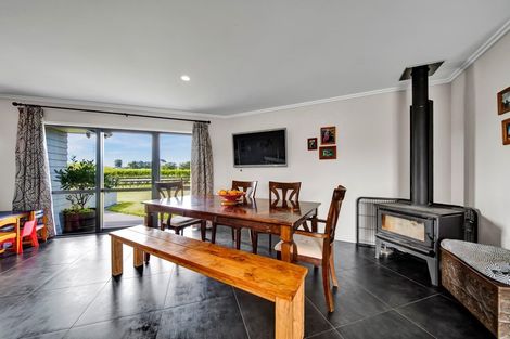 Photo of property in 506 Egmont Road, Hillsborough, New Plymouth, 4372
