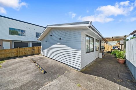 Photo of property in 18 Volante Avenue, Wattle Downs, Auckland, 2103