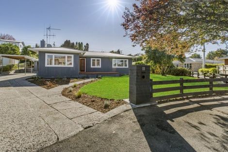 Photo of property in 11 Heather Place, Melville, Hamilton, 3206