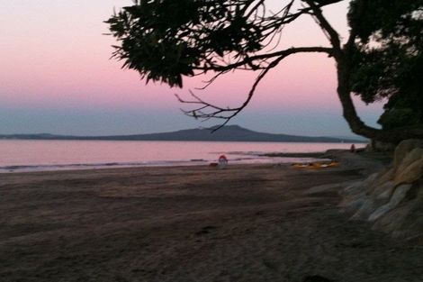 Photo of property in 73 Kowhai Road, Mairangi Bay, Auckland, 0630