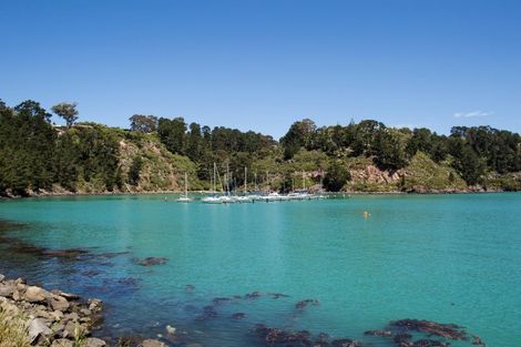 Photo of property in 27 Euan Sarginson Place, Diamond Harbour, Lyttelton, 8971