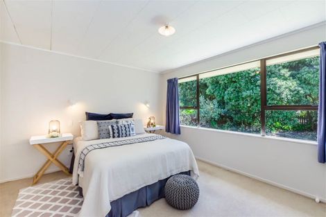 Photo of property in 128 Tutere Street, Waikanae Beach, Waikanae, 5036