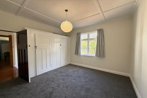 Photo of property in 8 Moffitt Street, Vogeltown, Wellington, 6021