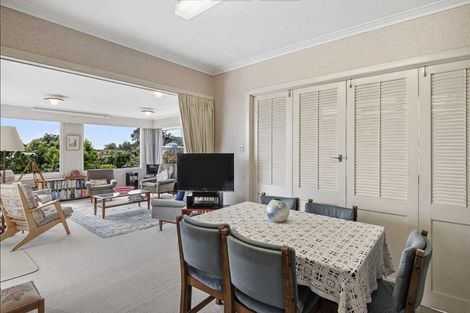 Photo of property in 1 Elizabeth Place, Mairangi Bay, Auckland, 0630