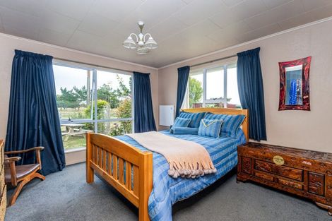 Photo of property in 104 Middle Road, Saint Andrews, Timaru, 7972