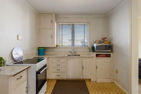 Photo of property in 112 Amyes Road, Hornby, Christchurch, 8042