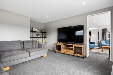Photo of property in 37 Braeburn Crescent, Swannanoa, Kaiapoi, 7692