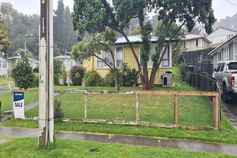 Photo of property in 61 Cambridge Terrace, Kaiti, Gisborne, 4010