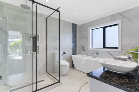 Photo of property in 10b Stratford Avenue, Milford, Auckland, 0620