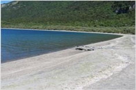 Photo of property in 29 Turangitukua Terrace, Kuratau, Turangi, 3381