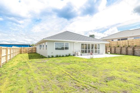 Photo of property in 51 Tirimoana Place, Otamatea, Whanganui, 4501