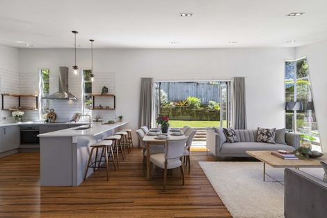 Photo of property in 36a Max Short Drive, Pukekohe, 2120