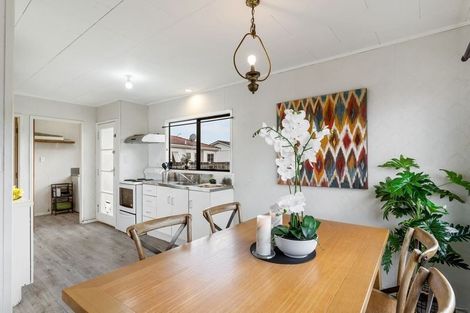 Photo of property in 64 Redcrest Avenue, Red Hill, Papakura, 2110