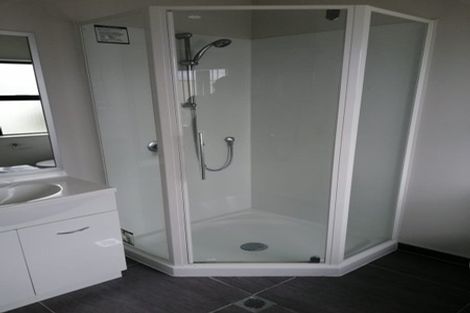 Photo of property in 49 Treestump Road, Takanini, 2112