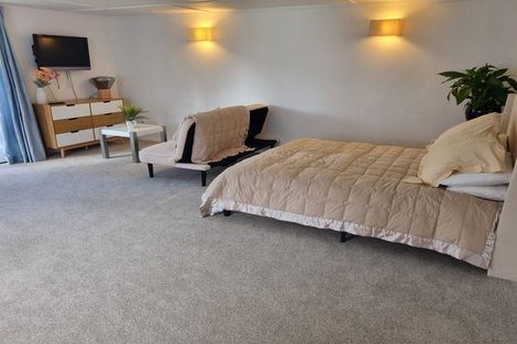 Photo of property in 279 Royal Road, Massey, Auckland, 0614