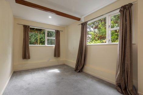 Photo of property in 10 Darlington Terrace, Miramar, Wellington, 6022