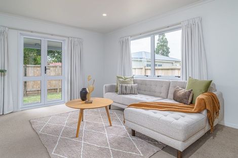 Photo of property in 53a Hamilton Road, Cambridge, 3434