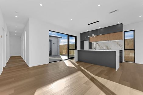 Photo of property in 8 Kobe Street, Karaka, 2580