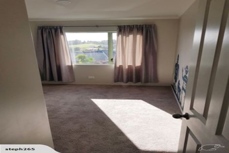 Photo of property in 56 Highgrove Place, Bethlehem, Tauranga, 3110