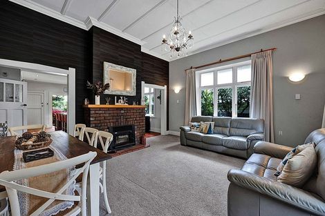 Photo of property in 2 Morrissey Street, Hawera, 4610