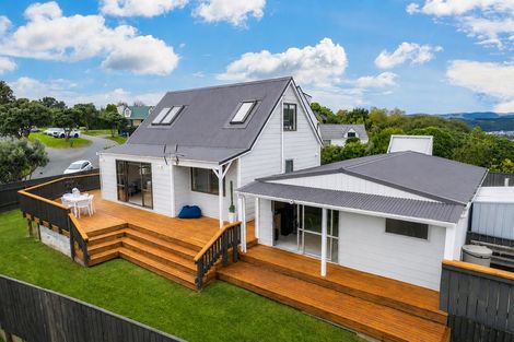 Photo of property in 86 Mercury Way, Whitby, Porirua, 5024