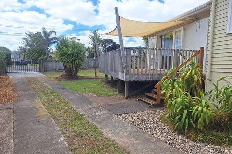 Photo of property in 5 Simpson Road, Ranui, Auckland, 0612