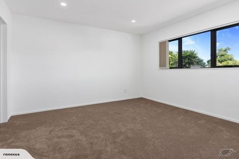 Photo of property in 49a Price Crescent, Mount Wellington, Auckland, 1060